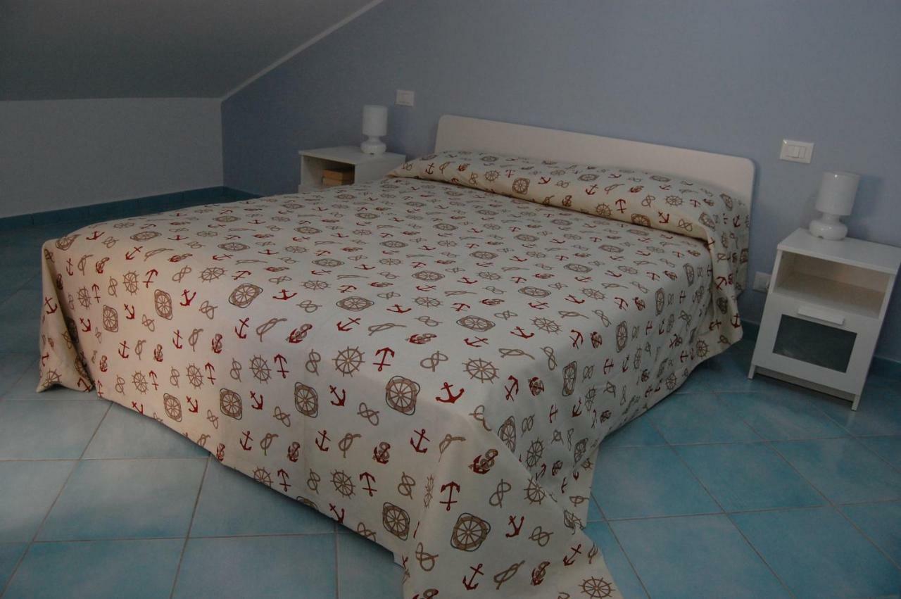 Golfo Di Tindari Apartments Falcone Exterior photo